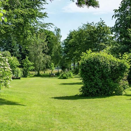 Cozy Cottage With A Spacious Garden, Around A Fishing Pond Bant Eksteriør bilde